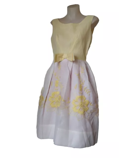 1950,s orig vint fab lemon/white embr party dress,Size 10.Unworn