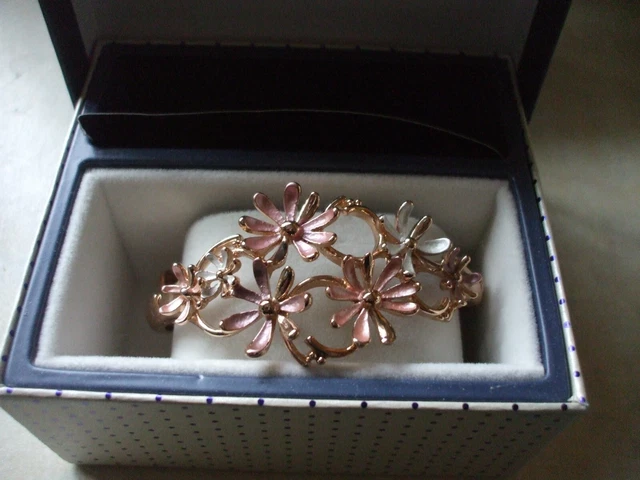 Equilibrium sales bracelets uk