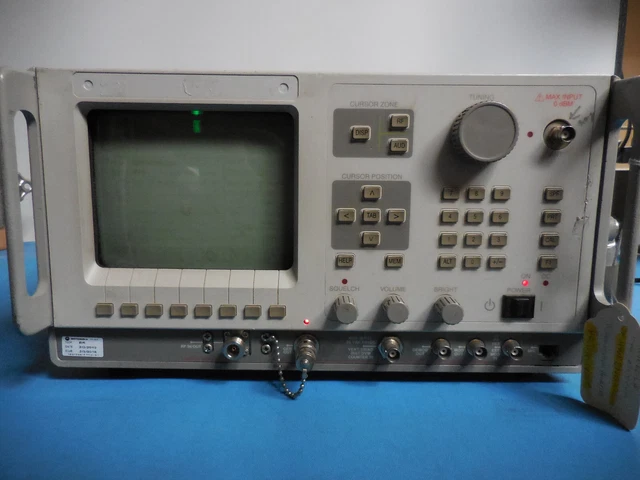 Motorola R2600CHS Communication Service Analyzer