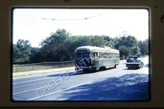 Original '68 Kodachrome Slide SEPTA PTC Philadelphia 2264 Trolley Rising   28I51