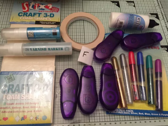 Zig Glue Pen 1-5mm Tip Size 2 Way temporary/permanent Craft Card  Embellishment 