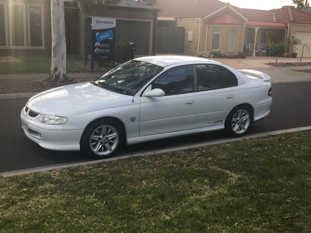 Holden Commodore VT SS Supercharged V6