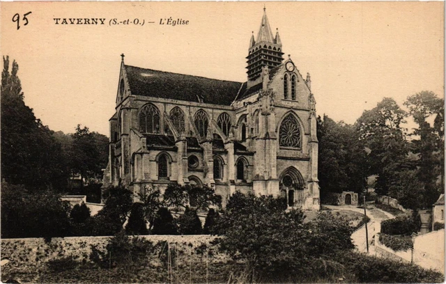 CPA AK TAVERNY - L'Église (380929)