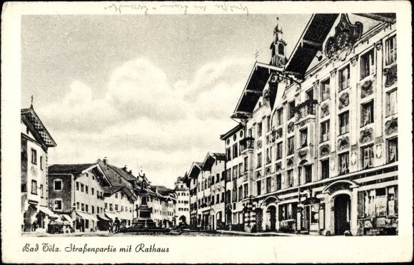Ak Bad Tölz im Isartal Oberbayern, Straßenpartie mit Rathaus - 2403805