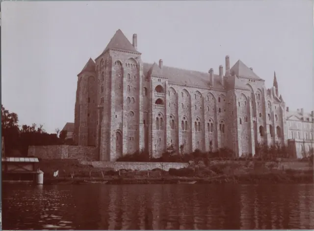 France, Sarthe, Abbaye Saint-Pierre de Solesmes Vintage print, tirage d&#039;épo