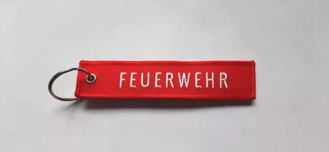 Schlüsselanhänger FEUERWEHR - beidseitig bestickt  - rot/weiß - 13x2,8cm - NEU