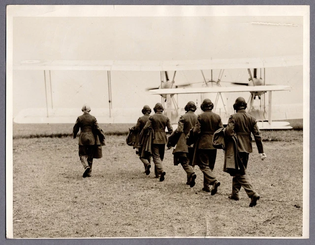 Vickers Valentia Troops Original Vintage Press Photo Raf Royal Air Force