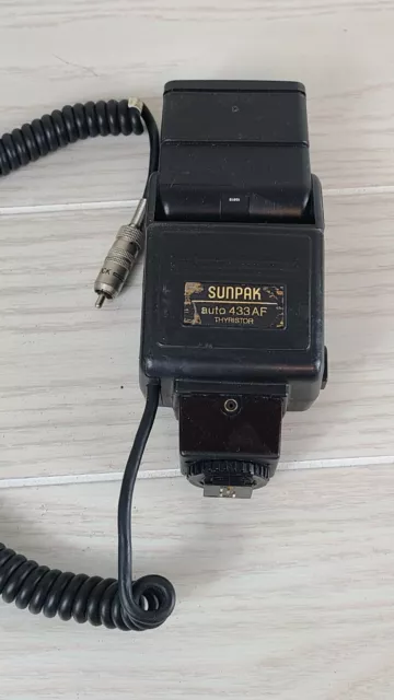 Sunpak Auto Thyristor 433 AF Shoe Mount Flash  for Nikon SLR DSLR Cameras