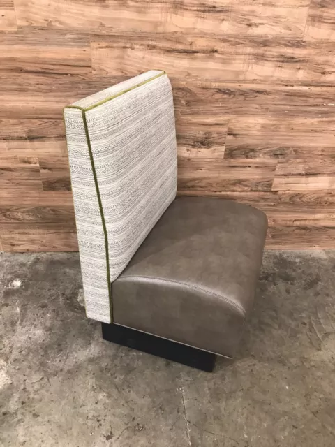 Set of (2) 30" Single Booths & (2) 30" Double Booths