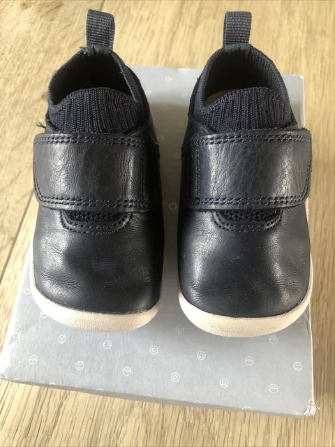 Clarks roamer seek outlet