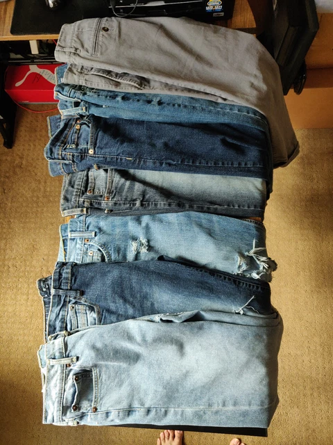 Wholesale Bulk Lot of 6 Men's Teen Jeans, 3 Pants sizes 30/30 & 29/30 & 2 Tshirt