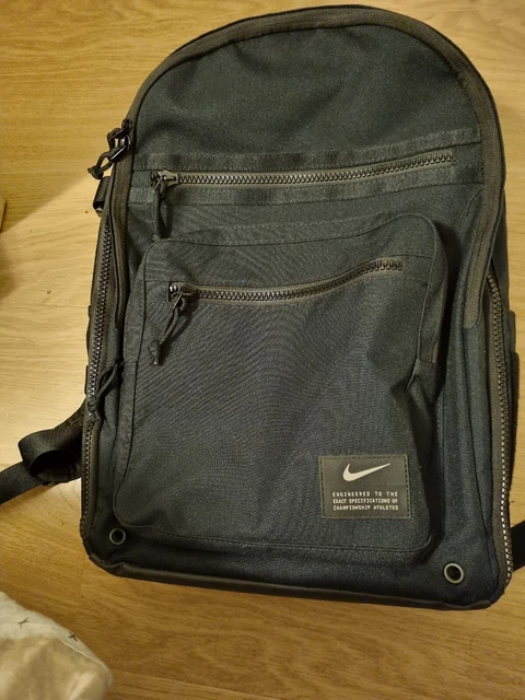 Nike Bags+ man city scarf