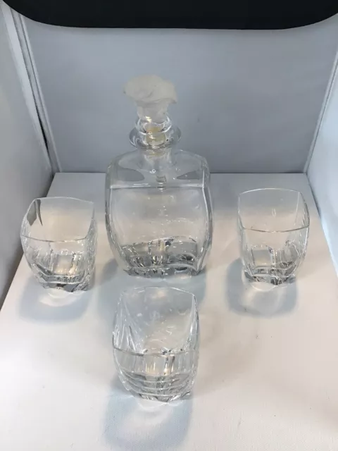 Baccarat Crystal Decanter And Glasses (3) Oceanie