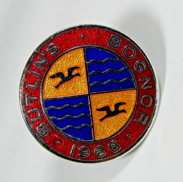 Butlins Bognor Regis 1966 Vintage Enamel Pin Badge