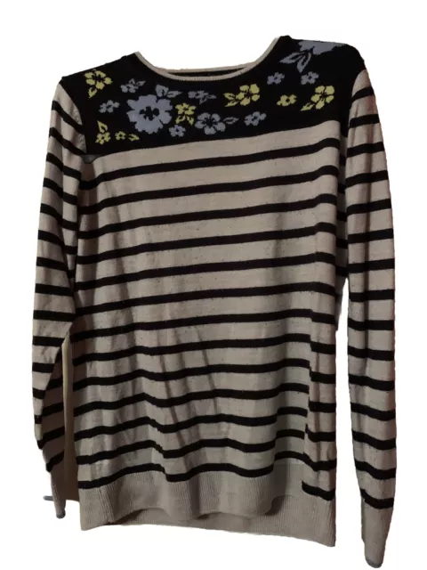RED LADIES JUMPER Top With Beads Isle Edinburgh Woollen Mill