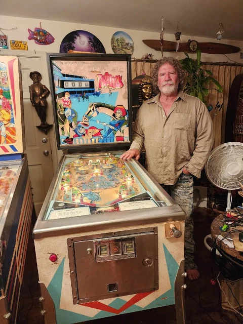Williams "Paddock" Pinball Machine Single Player 1969 Fun To Play! Watch Video.