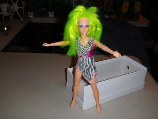 Gem And The Holograms Pizzazz Misfit Doll Incomplete