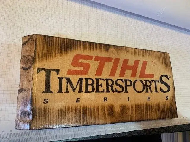 Stihl Timbersports Series echtes Holzschild geflammt NEU unikat
