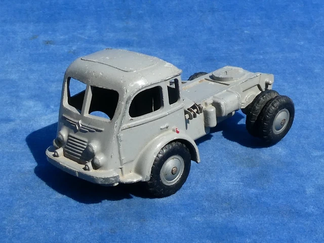 RARE ++ CIJ 1:43 TRACTEUR REMORQUE MILLE-PATTES N° 3/75 RENAULT