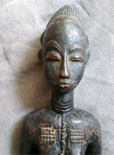 VINTAGE ANTIQUE FINE Old African Baule Carved Female Figure Diviner