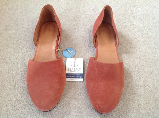 Dark on sale coral shoes
