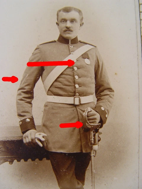 113845 Portraitfoto CDV: Soldat, Dragoner Regiment 13, Metz, Ordensspange Orden