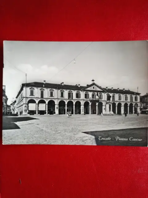 Cartolina  Trecate -  Piazza Cavour - Viaggiata 1955