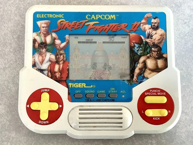 Jeu électronique Tiger Electronics Street Fighter II - 1988 - Avec Notice