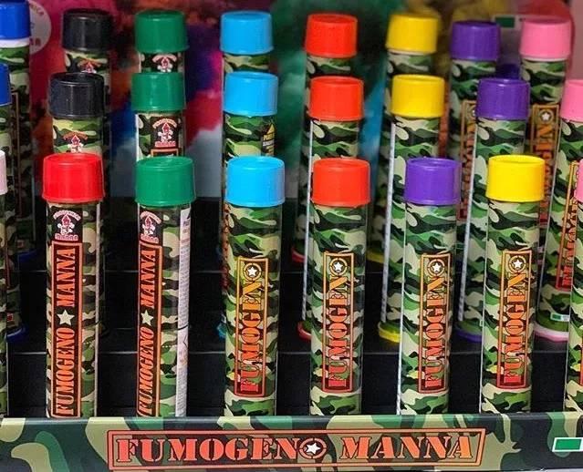 10 Fumogeni militari fumo fumogeno rosso,verde,blu,giallo,arancione,nero,rosa
