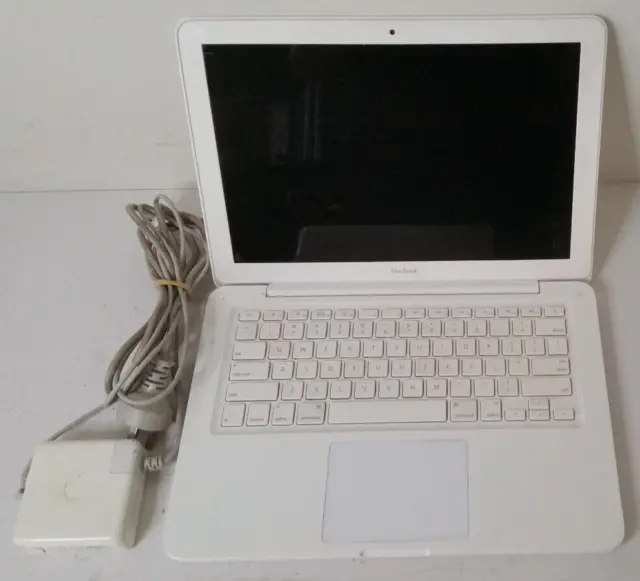 Apple Macbook Pc Laptop 13.3" 2.4Ghz Intel Core Duo Dvd Usb Lan White A1342