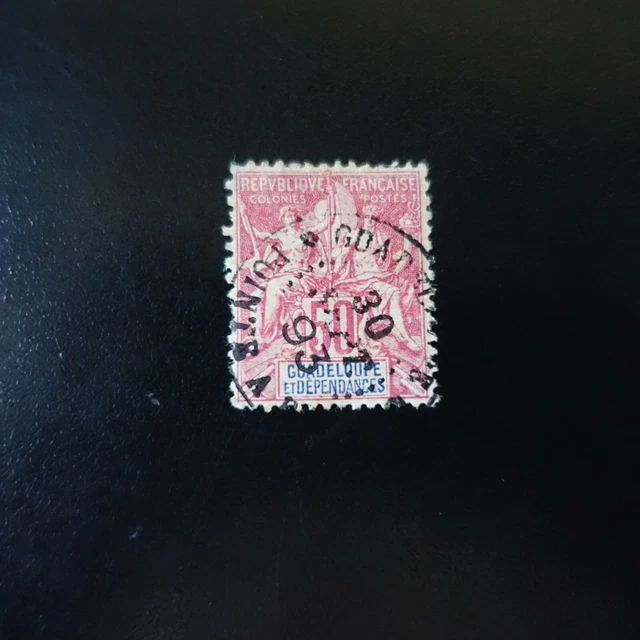 France Colonie Guadeloupe N°37 Oblitéré
