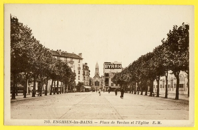 cpa France 95 - ENGHIEN les BAINS (Val d'Oise) Place de VERDUN et l'EGLISE