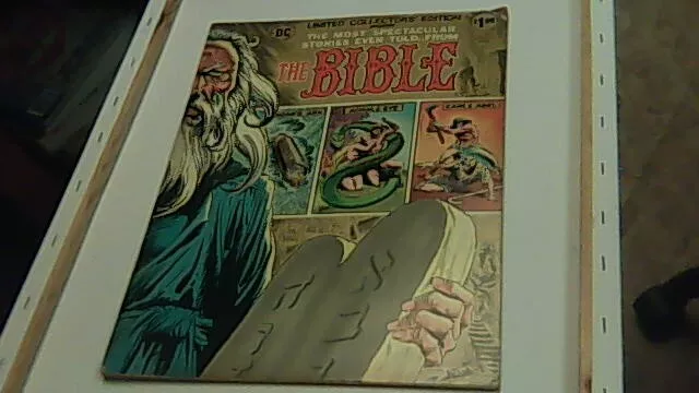 The Bible - Limited Collectors' Edition Vol 4, #C-36 (1975) Kubert - Ships Free