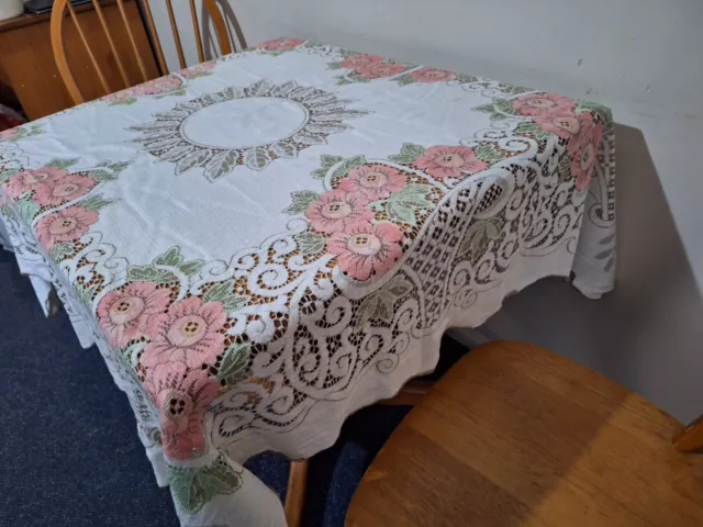 VINTAGE WHITE Pink COTTON LACE TABLECLOTH Flowers Brown Stitching Detail
