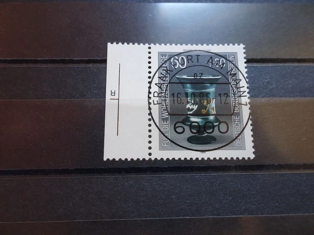 Berlin Michel 766 Fimlagezeichen Rand links gestempelt (22311)