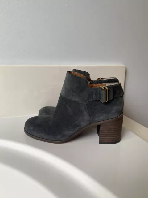 Franco Sarto Grey Leather Booties with Faux Buckle Size 5 GUC