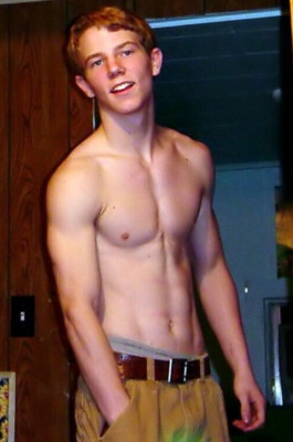 SHIRTLESS MALE MUSCULAR Handsome Red Ginger Hair Hunk Beefcake PHOTO