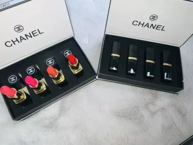 COFFRET CHANEL 4 Rouges À Lèvres Neuf