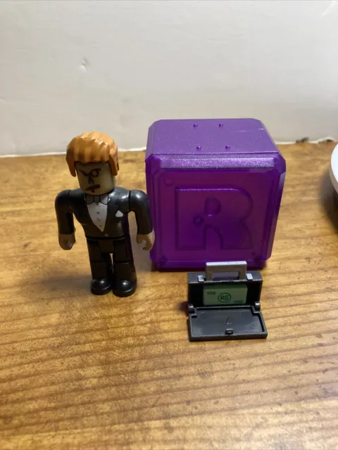 2019 ROBLOX CELEBRITY COLLECTION SERIES 3 10 MILLION ROBUX MAN 3 FIGURE  (A)