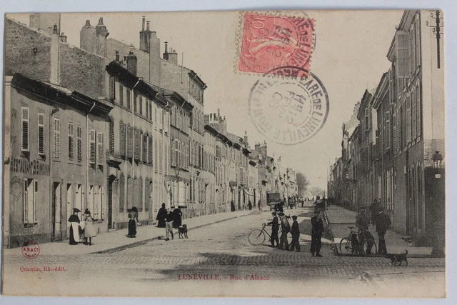 CPA Meurthe-et-Moselle Luneville Rue d'Alsace (58496)