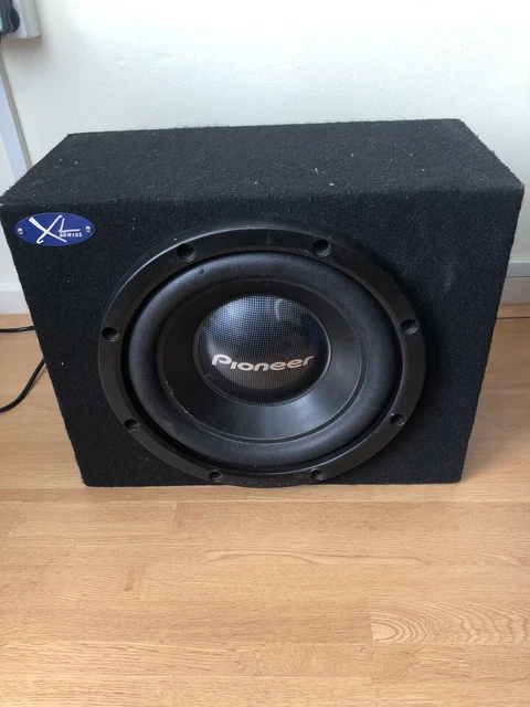 Pioneer 800w hot sale sub