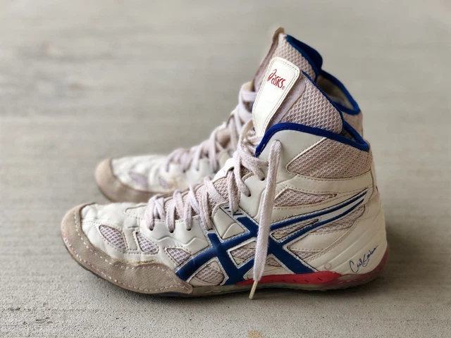 RARE ASICS (2006) Cael V2 Wrestling Shoes Size 8.5 Red White  display picture 1