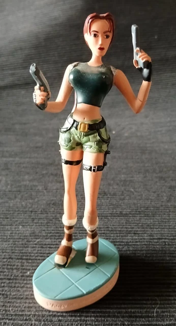 FIGURINE LARA CROFT TOMB RAIDER LEGEND BAIGNADE INTERDITE TTBE