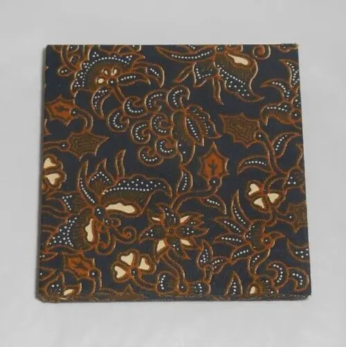 6 posavasadas de tela en caja a juego de 4" cuadradas - negro/cobre diseño de aspecto oriental