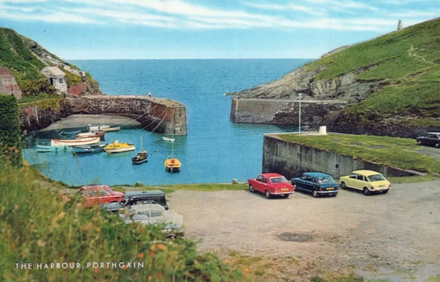 WALES POSTCARD Porthgain The Harbour Llanrhian Pembrokeshire UK J. Salmon Ltd.