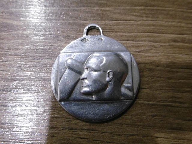 Pendentif Médaille Argent 925 - Ancien, Carte De La Guyane (Cayenne), Occasion Très Bon état