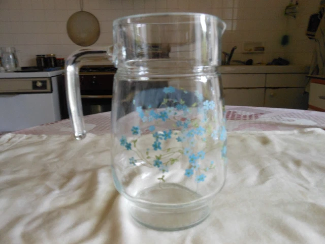 Pichet Vintage Arcopal En Verre à Fleurs Bleues Myosotis - Déco Rétro
