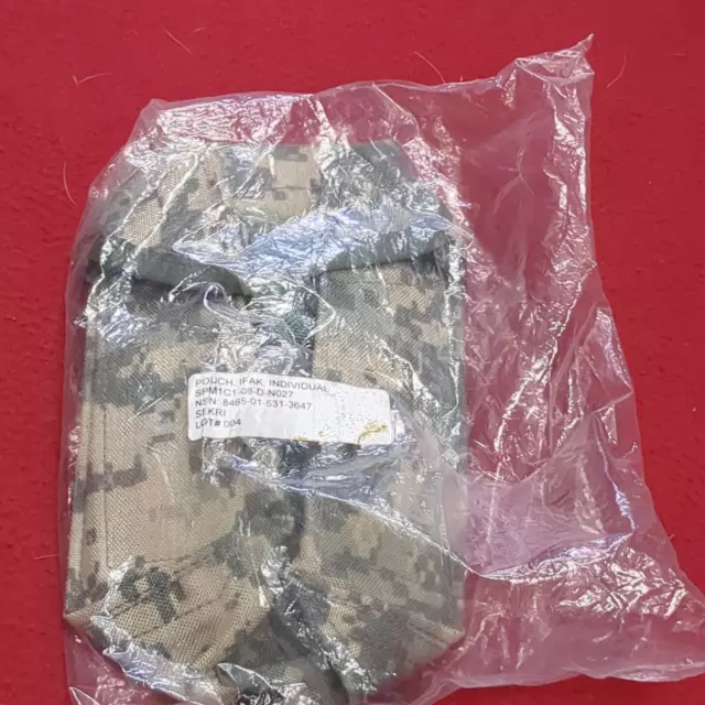 NOS US Army ACU Individual First Aid Kit IFAK Pouch UCP Molle II (acu-APR108)
