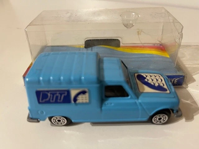 Véhicule Miniature assemble - Renault 4L Rouge Foncé 1966 1-18 Norev