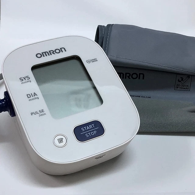Monitor de presión arterial automático digital clásico en la parte superior del brazo Omron M2